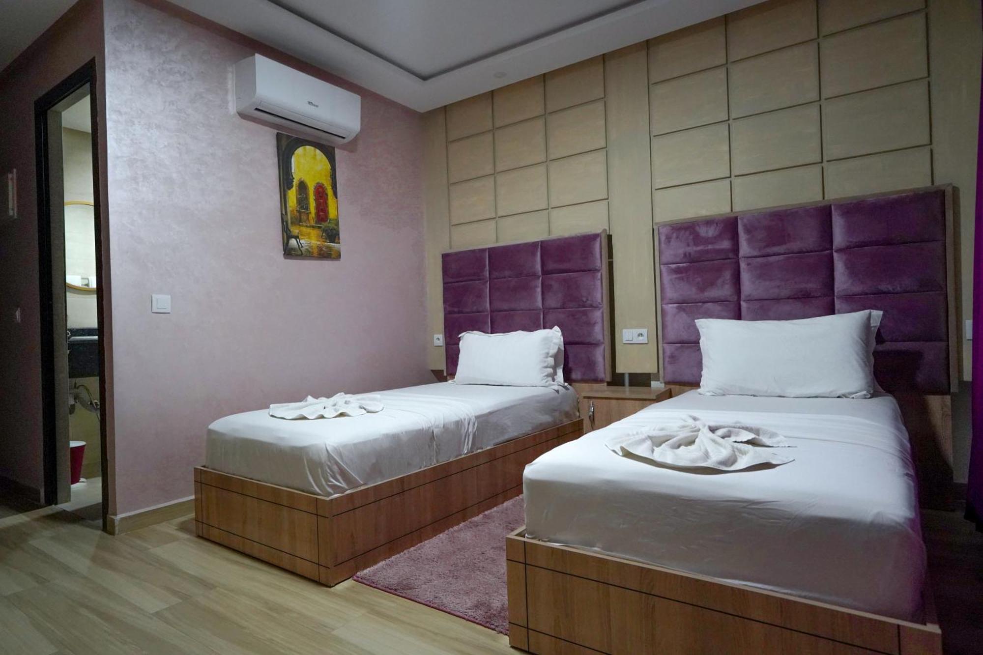 Fekri Hotel Мекнес Экстерьер фото