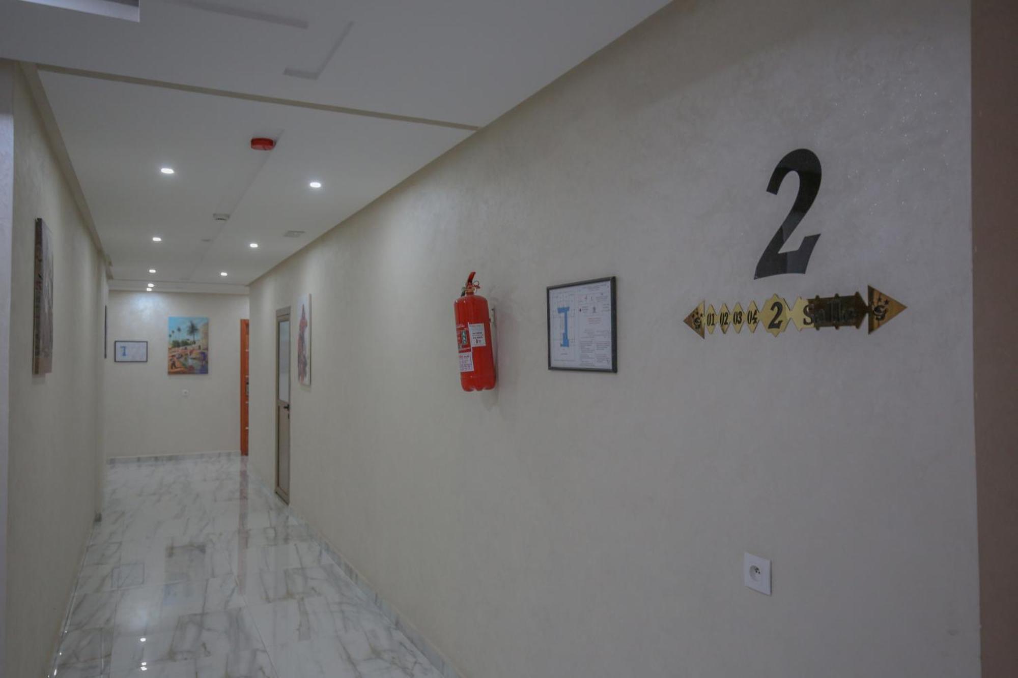 Fekri Hotel Мекнес Экстерьер фото